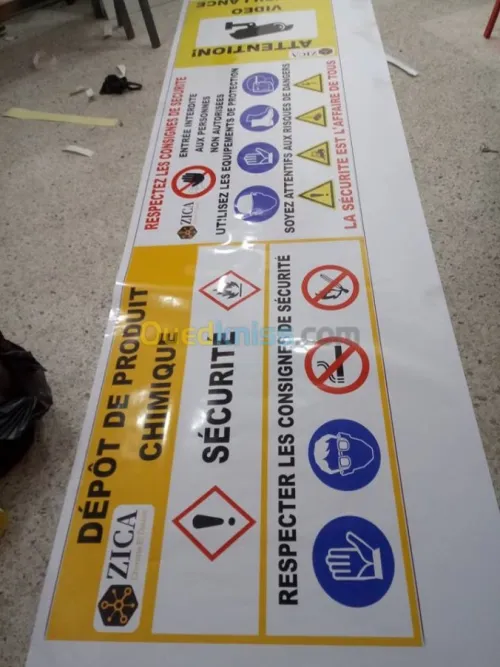 Panneaux Publicitaire Caisson lumineux