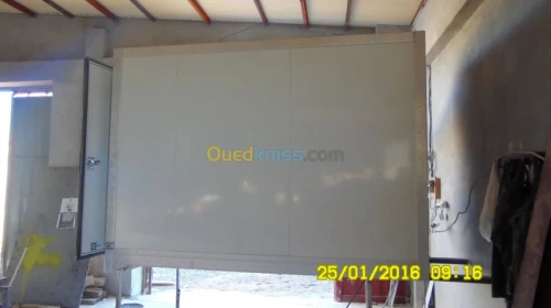 fabrication de caisse ( carrosserie) 
