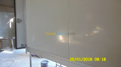 fabrication de caisse ( carrosserie) 