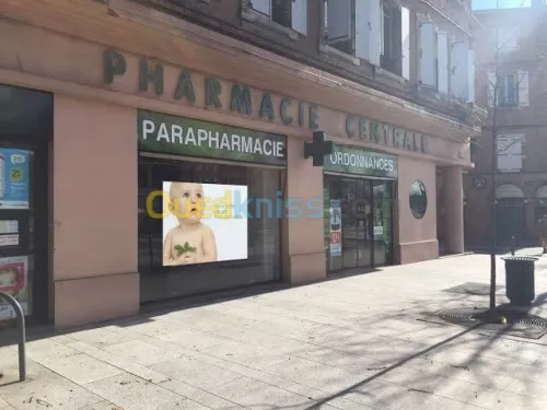 ecran géante a LED شاشات حسب الطلب