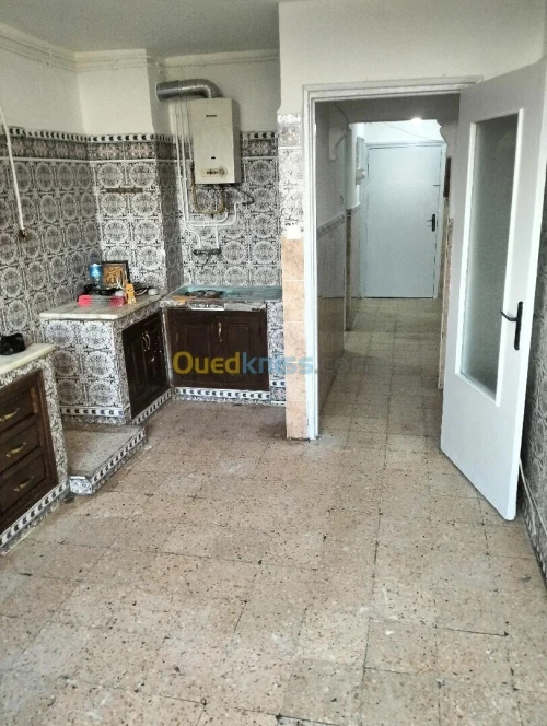 Location Appartement F3 Alger Bab ezzouar