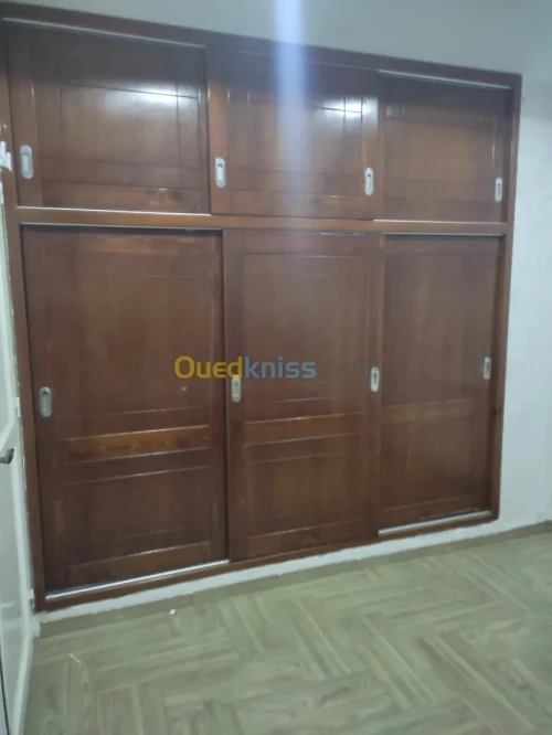 Location Appartement F4 Alger Bordj el bahri