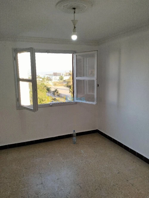 Location Appartement F3 Alger Bab ezzouar