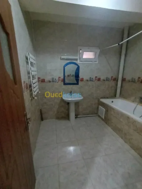 Location Appartement F5 Alger Bordj el kiffan