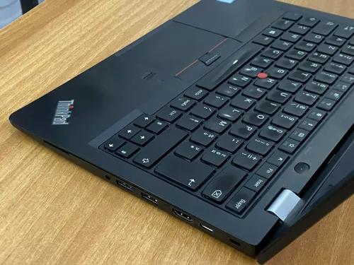 THINKPAD 13 / INTEL I5 7 EME / 4G / 128 SSD / 13.3 POUCE FHD