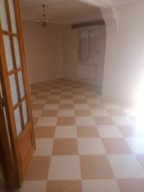 Location Appartement F5 Alger Bouzareah