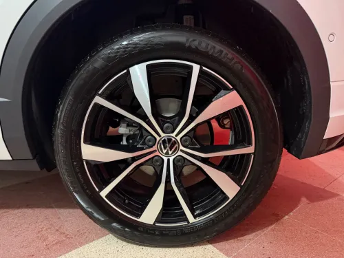 Volkswagen T-Roc 2025 R-Line 