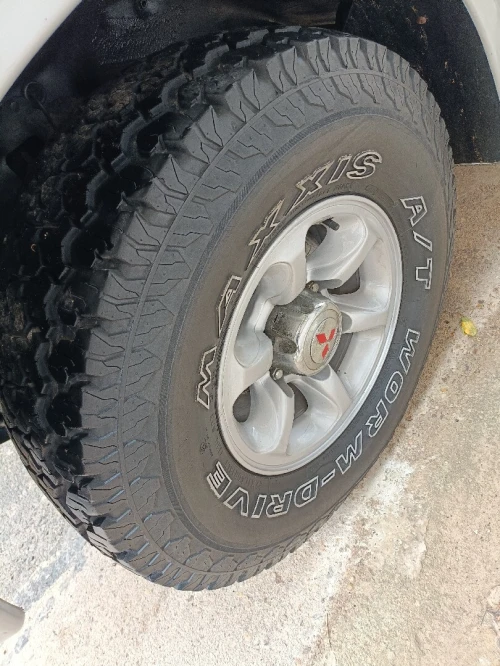 Mitsubishi Pajero Court 1995 Pajero Court