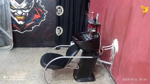 Matériel de coiffure pour homme