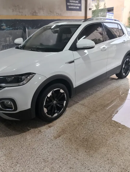 Volkswagen Tacqua 2024 TSI 200
