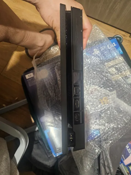 PlayStation4 slim