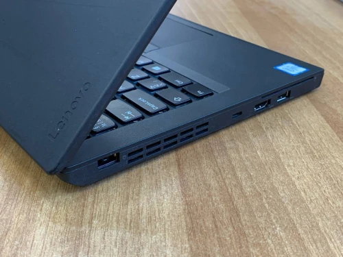 THINKPAD X260 / I5 6EME / 8G / 128 SSD /12.5 BATTERIE 1H.30