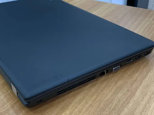 THINKPAD E560 / INTEL I5 6 EME / 8 G / 256 / 15.6 POUCE