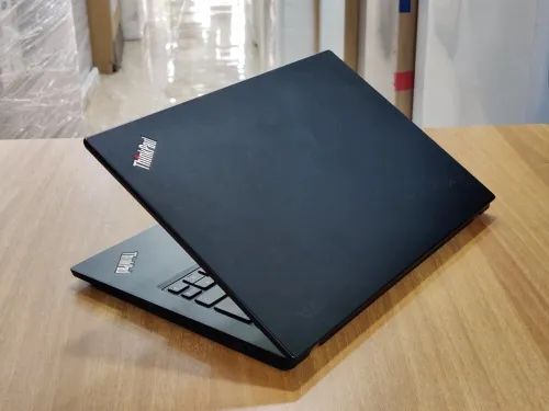 THINKPAD X 280 I5 8EME / 8G / 256 SSD /12.5 FHD