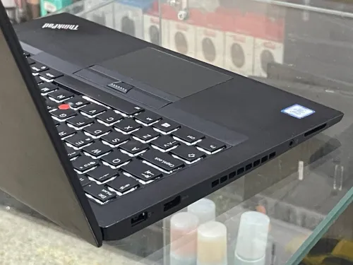 THINKPAD T470S / INTEL I5 7 EME / 8G / 256 SSD / 14 BATTERIE 1H30
