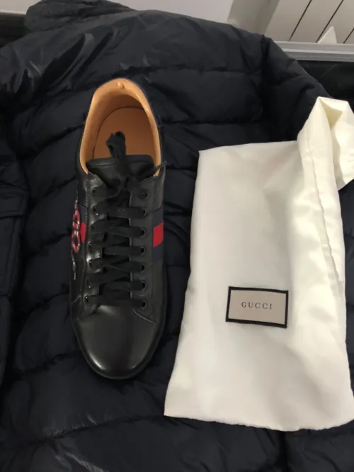 Montre Gucci + Gucci sneaker snake