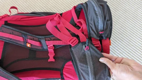 Sac a dos de randonnée bivouac trekking montagne mh500 30l femme noir rose