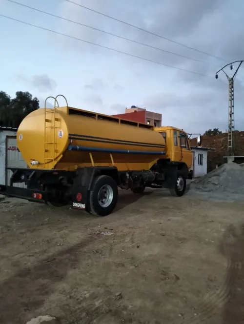 Dongfeng  Camion citerne 12000 L 2006