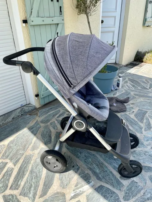 Poussette haut de Gamme "Stokke"