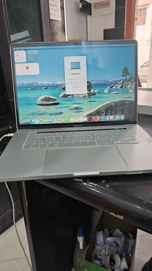MACBOOK PRO 2019 i9 touchebar 16"