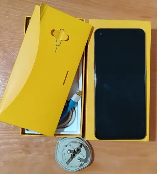 REALME Q3 PRO