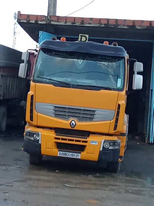 raunault lander 2011