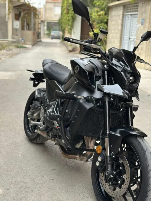 Yamaha mt09 2023