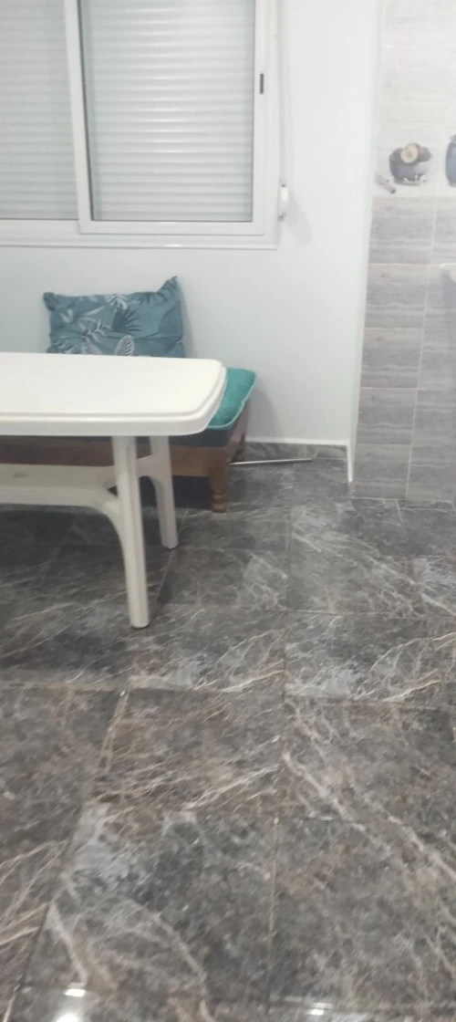 Location vacances Appartement F2 Tlemcen Marsa ben mhidi
