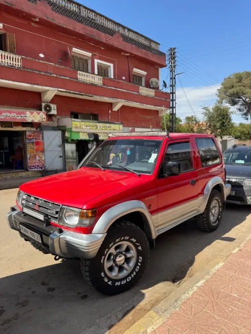 Mitsubishi Pajero Court 1998 Pajero Court