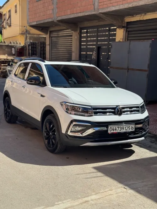 Volkswagen T-Cross 2025 R-line