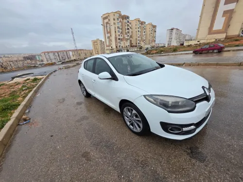 Renault Megane 3 2016 New Play
