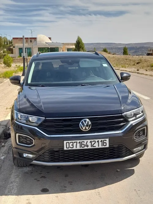 Volkswagen T-Roc 2021 active