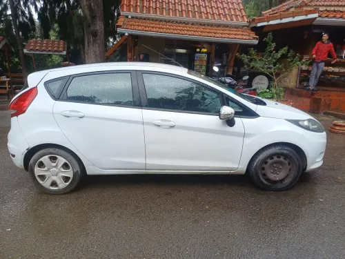 Ford Fiesta 2013 