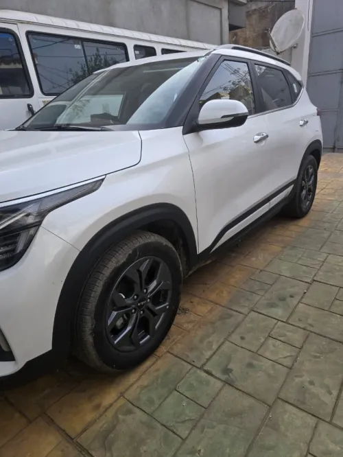 Volkswagen Taos 2023 SE