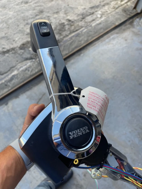 Manette Volvo panta neuve 