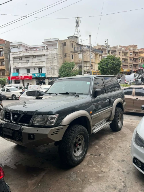 Nissan Patrol Court 2000 patrol