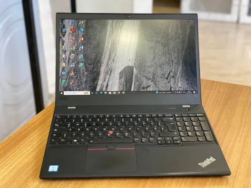 THINKPAD T580 / INTEL I5 8EME / 8G / 256 SSD / 15.6 / FHD batterie Double capacité (71000 mAh)