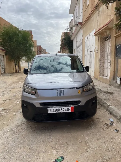 Fiat Doblo 2024 Italie