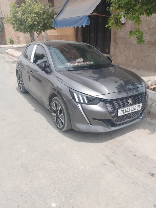 Peugeot 208 2024 Allure Pack