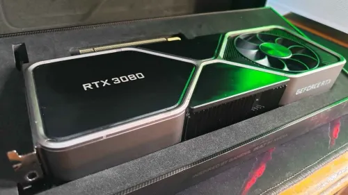 RTX 3080 FOUNDERS EDITION NVIDIA AVEC BOÎTE