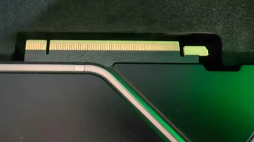RTX 3080 FOUNDERS EDITION NVIDIA AVEC BOÎTE