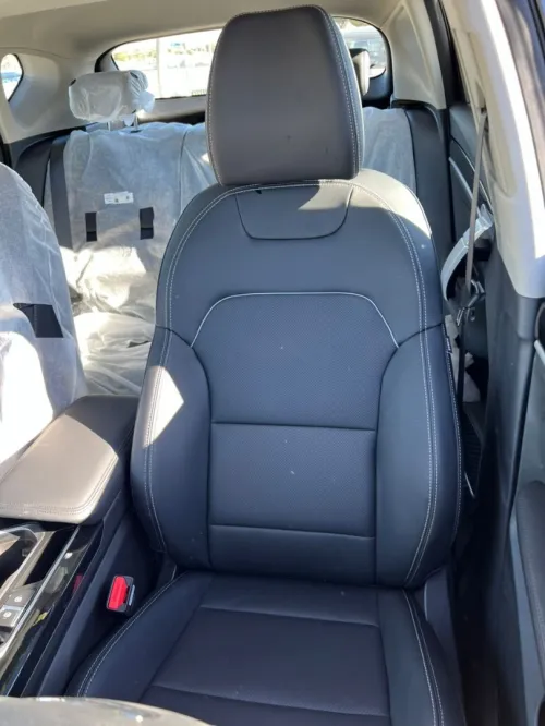 Geely Coolray 2025 