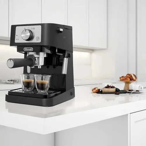 Machine a cafe DeLonghi Stilosa EC260BK manuelle 15 bars - buse a vapeur-noir