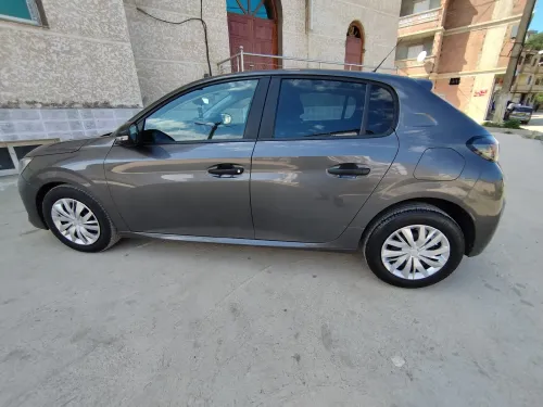 Peugeot 208 2021 Like
