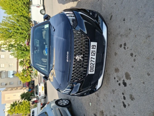 Peugeot 2008 2021 2008 noir gt pure tech 2021  la 150ch