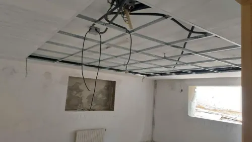Habillage placoplâtre Mur et plafond avec isolation thermique et phonique