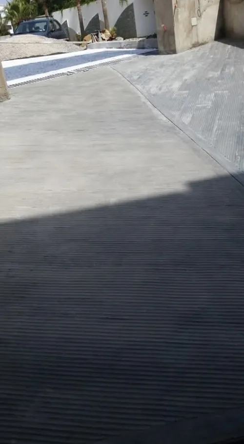 Béton imprimé et résine époxy