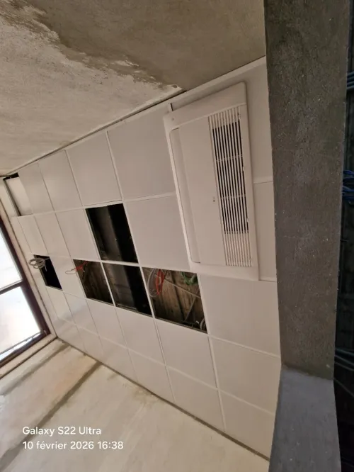 Faux plafond démontable