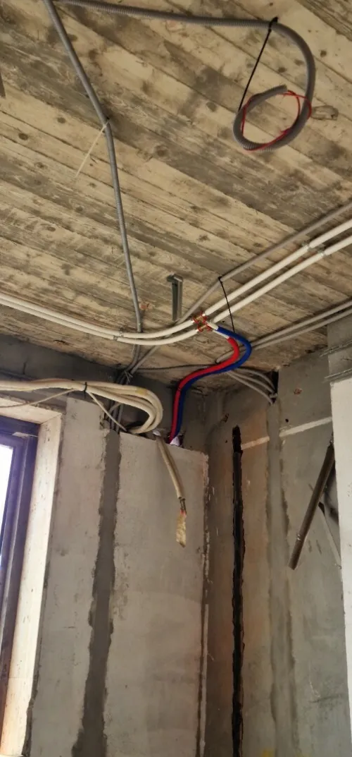 Faux plafond démontable