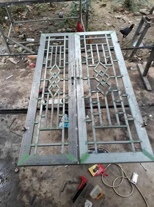 Travaux de Ferronnerie Et Soudage.